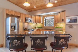 Listing Image 11 for 14905 Skislope Way, Truckee, CA 96161