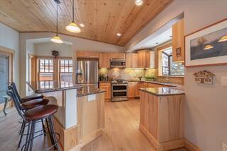 Listing Image 8 for 14905 Skislope Way, Truckee, CA 96161