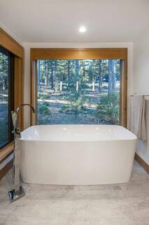 Listing Image 14 for 2500 Chatwold Court, Truckee, CA 96161